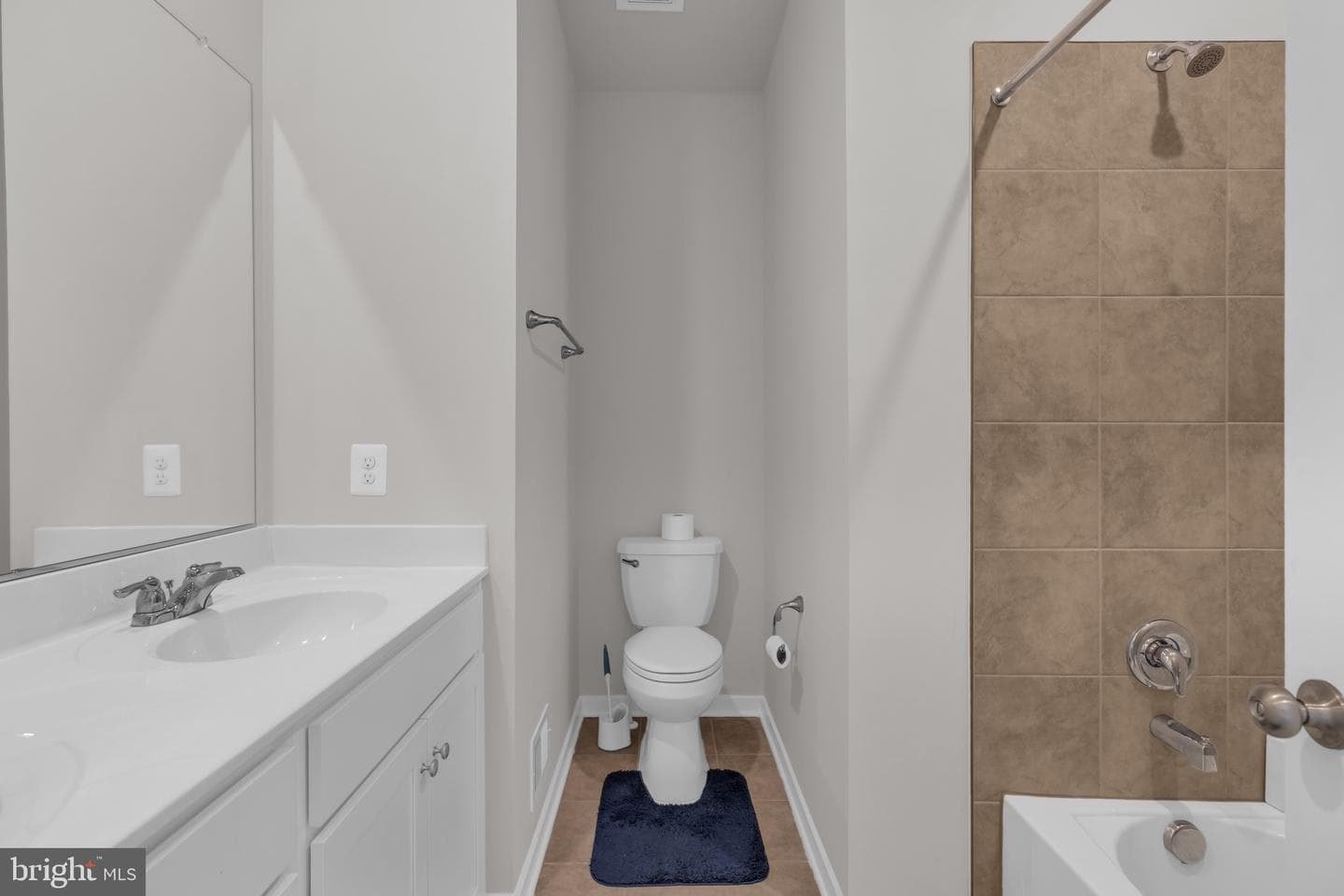 131 Thornton Way photo 29