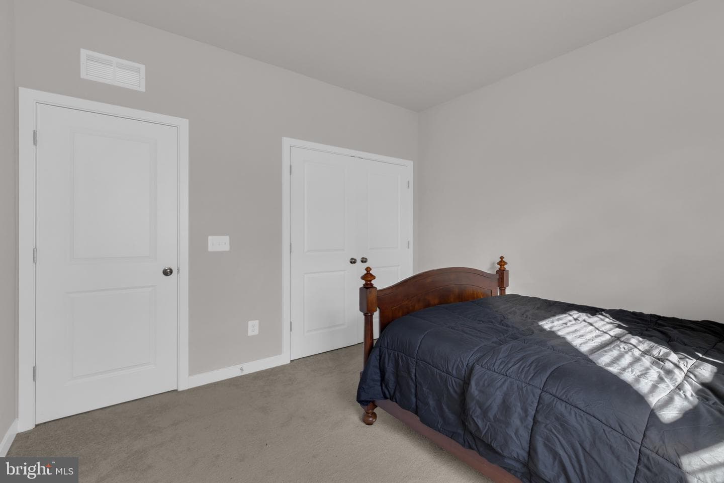 131 Thornton Way photo 31
