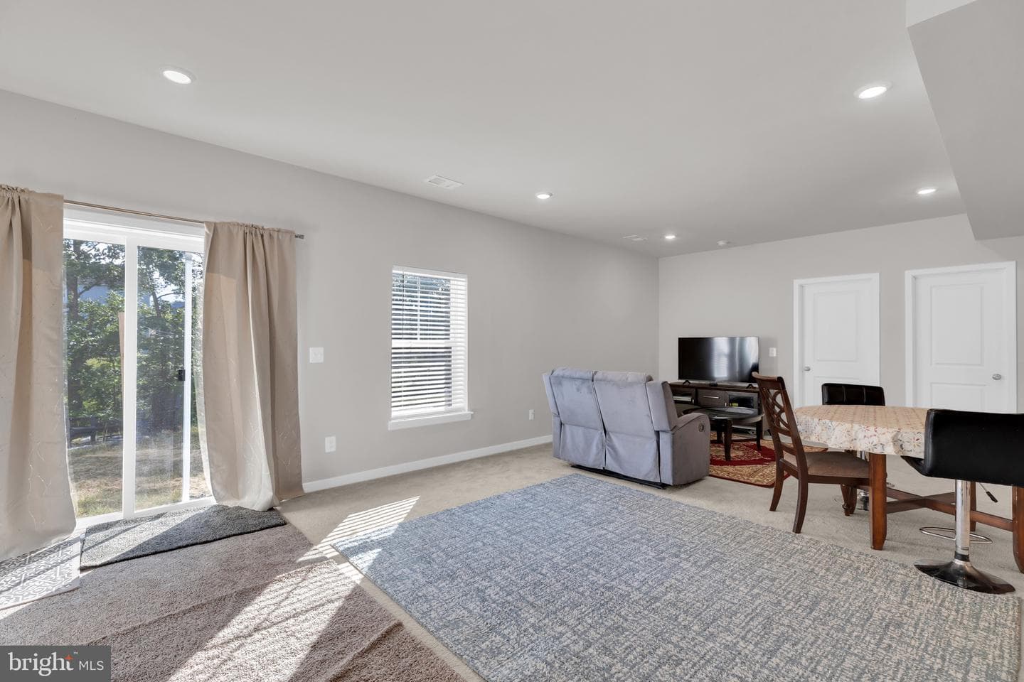 131 Thornton Way photo 34