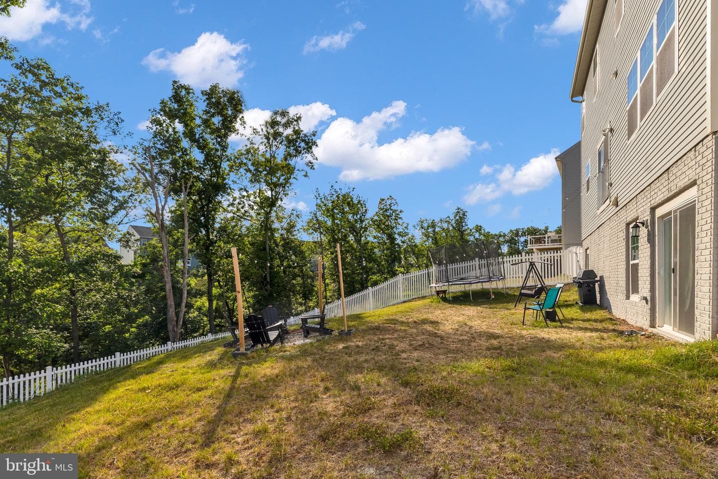 131 Thornton Way photo 39