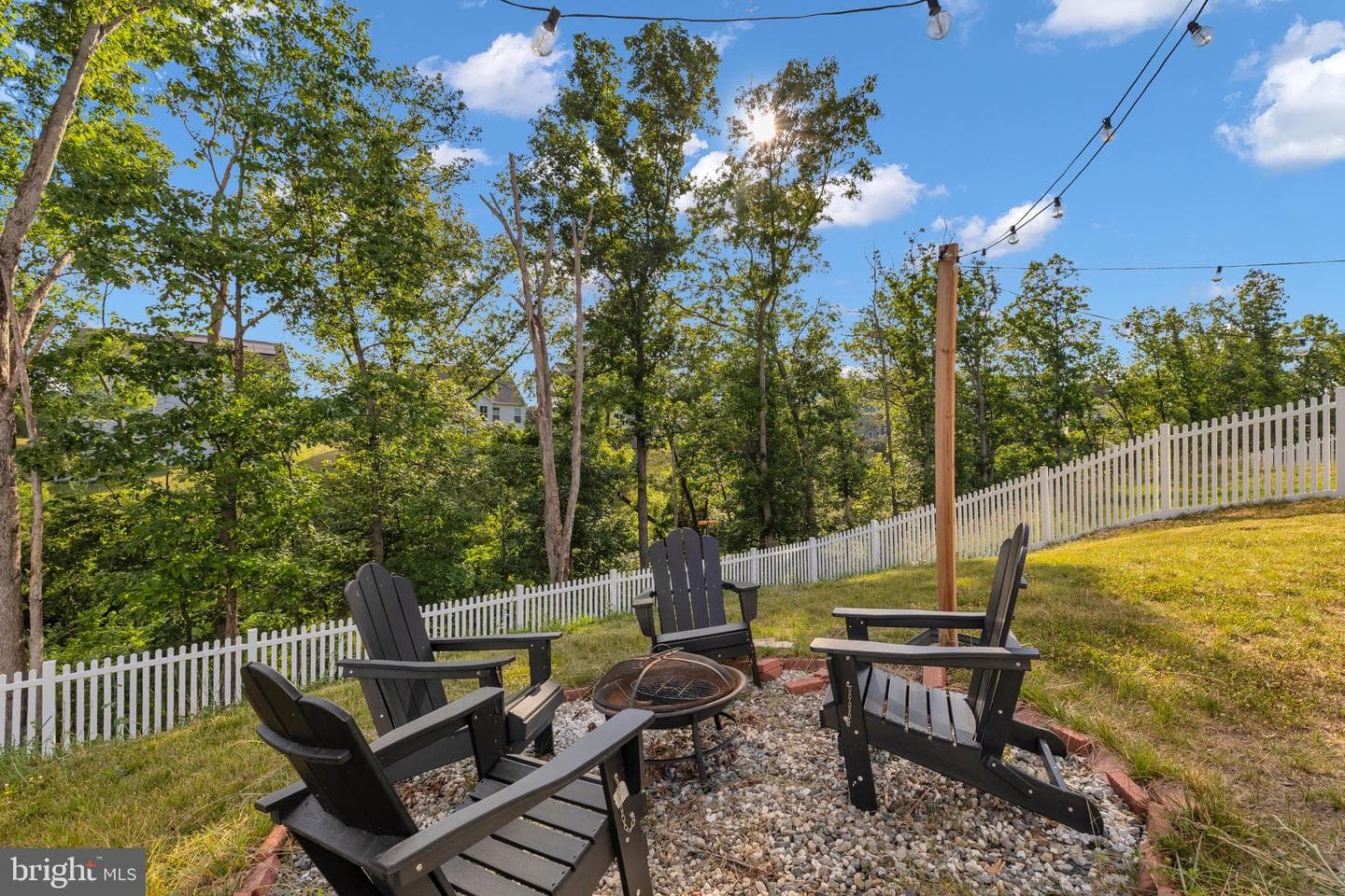 131 Thornton Way photo 41