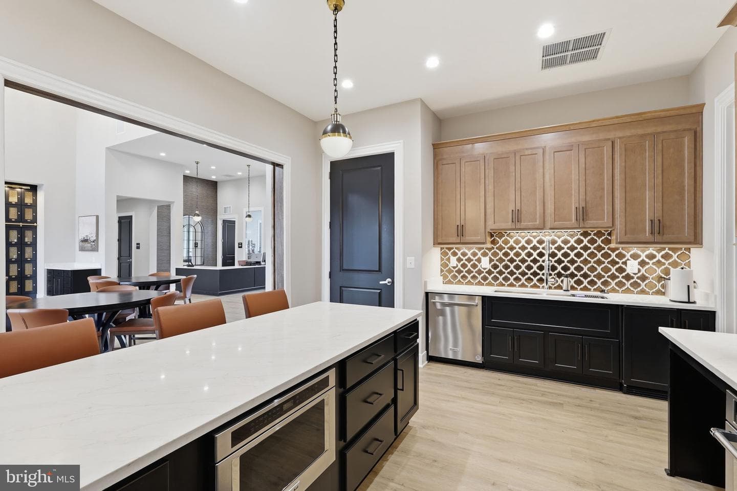 106 Oleander Court photo 43