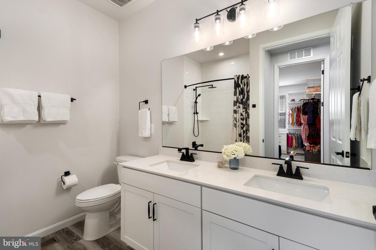 140 Poe Drive photo 24