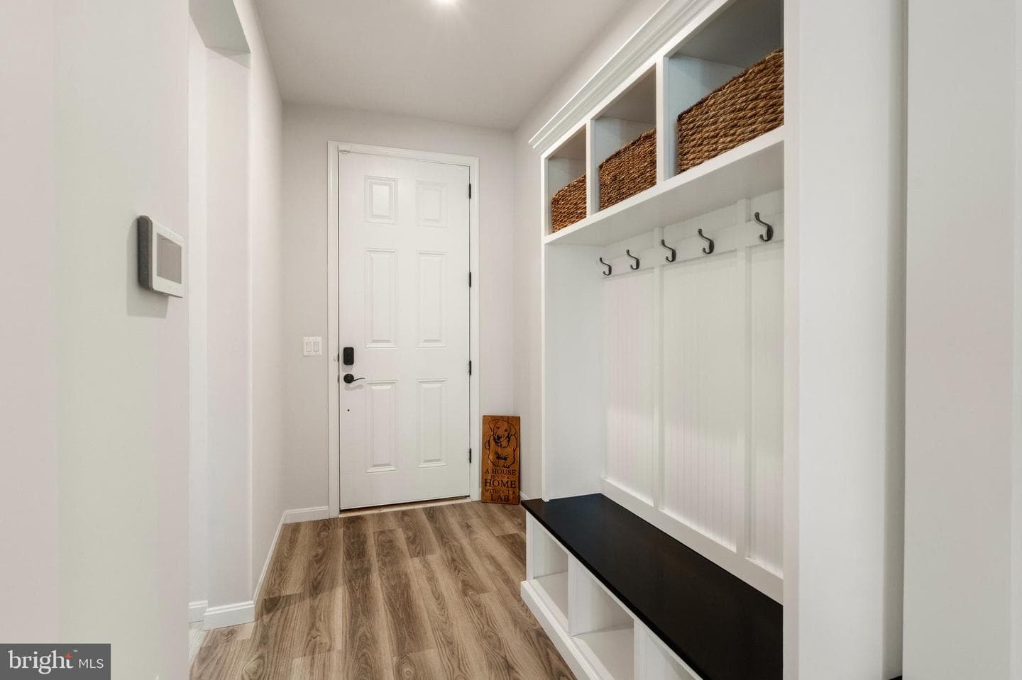 140 Poe Drive photo 30