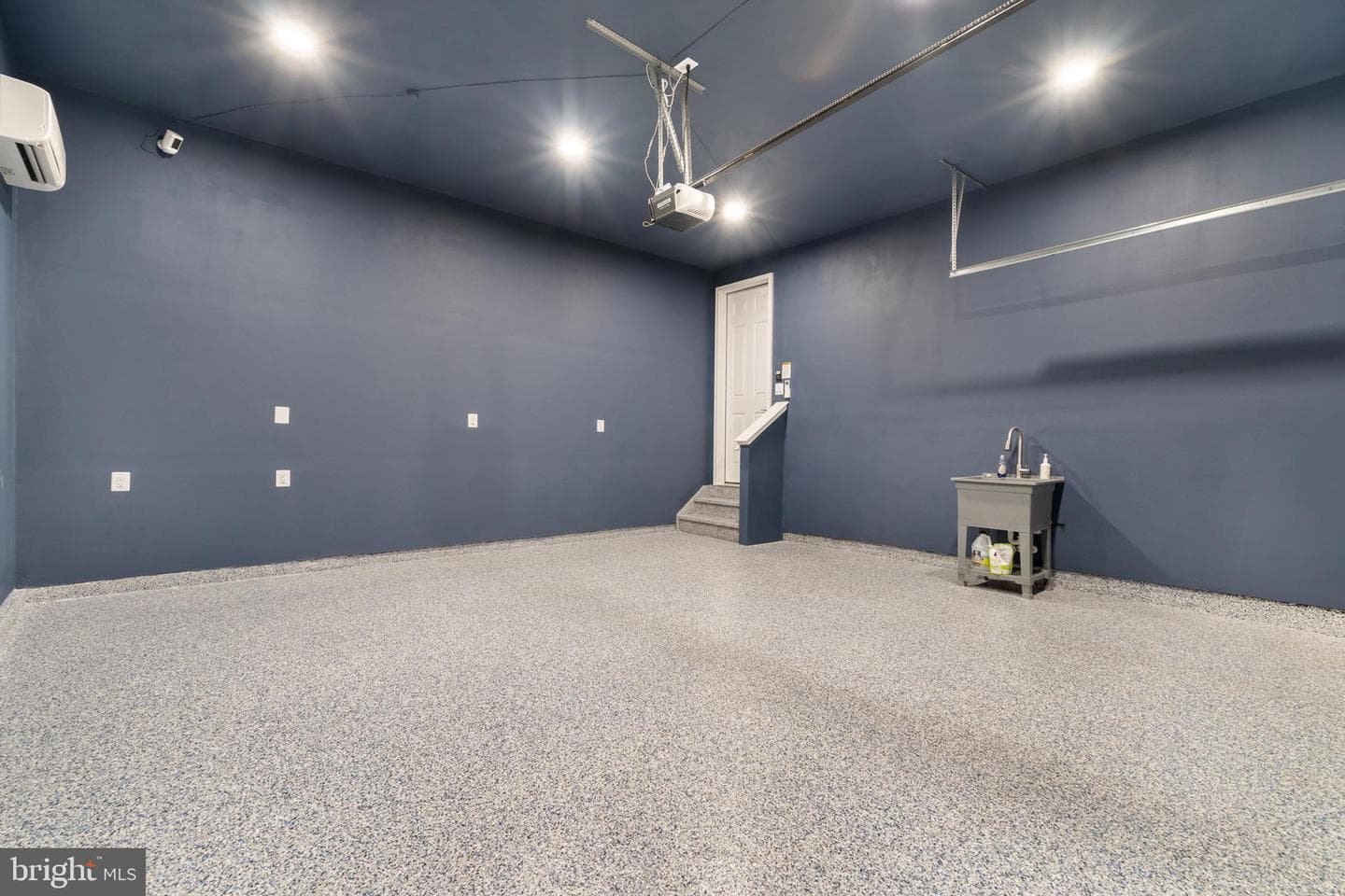 140 Poe Drive photo 33
