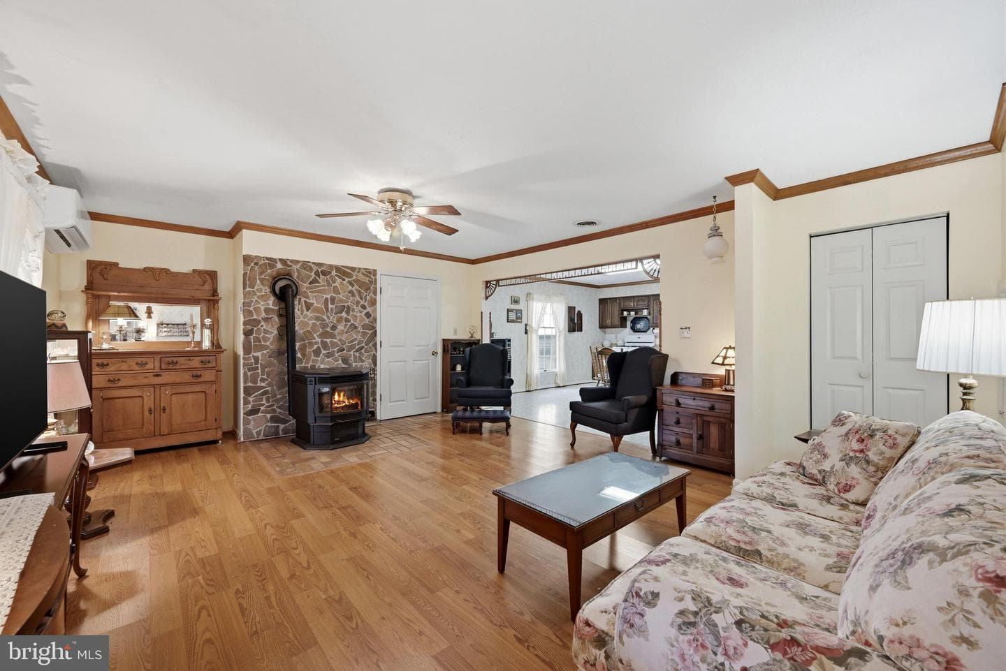 170 Mountain View Court photo 15