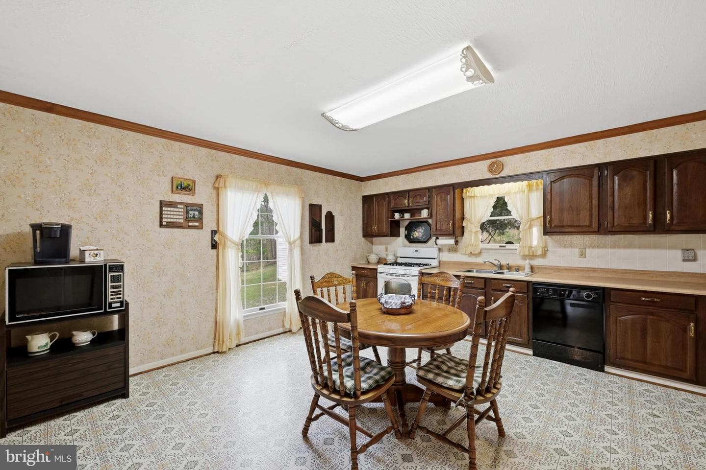 170 Mountain View Court photo 25