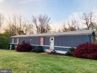 437 Shady Creek Road, Clear Brook