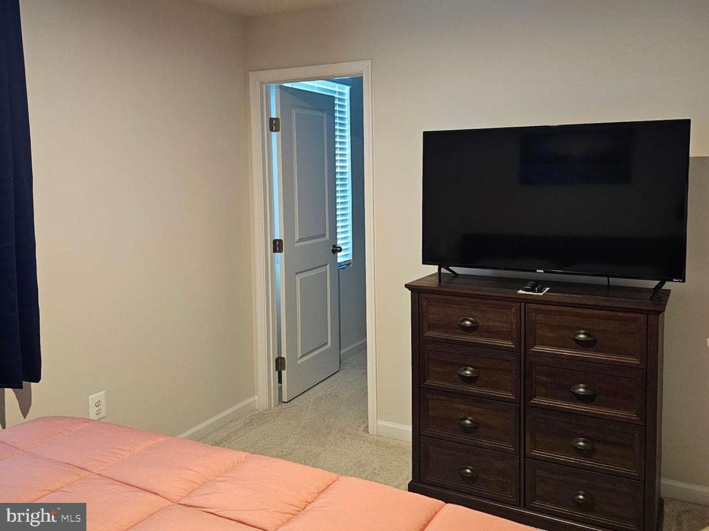 154 Dursley Circle photo 13