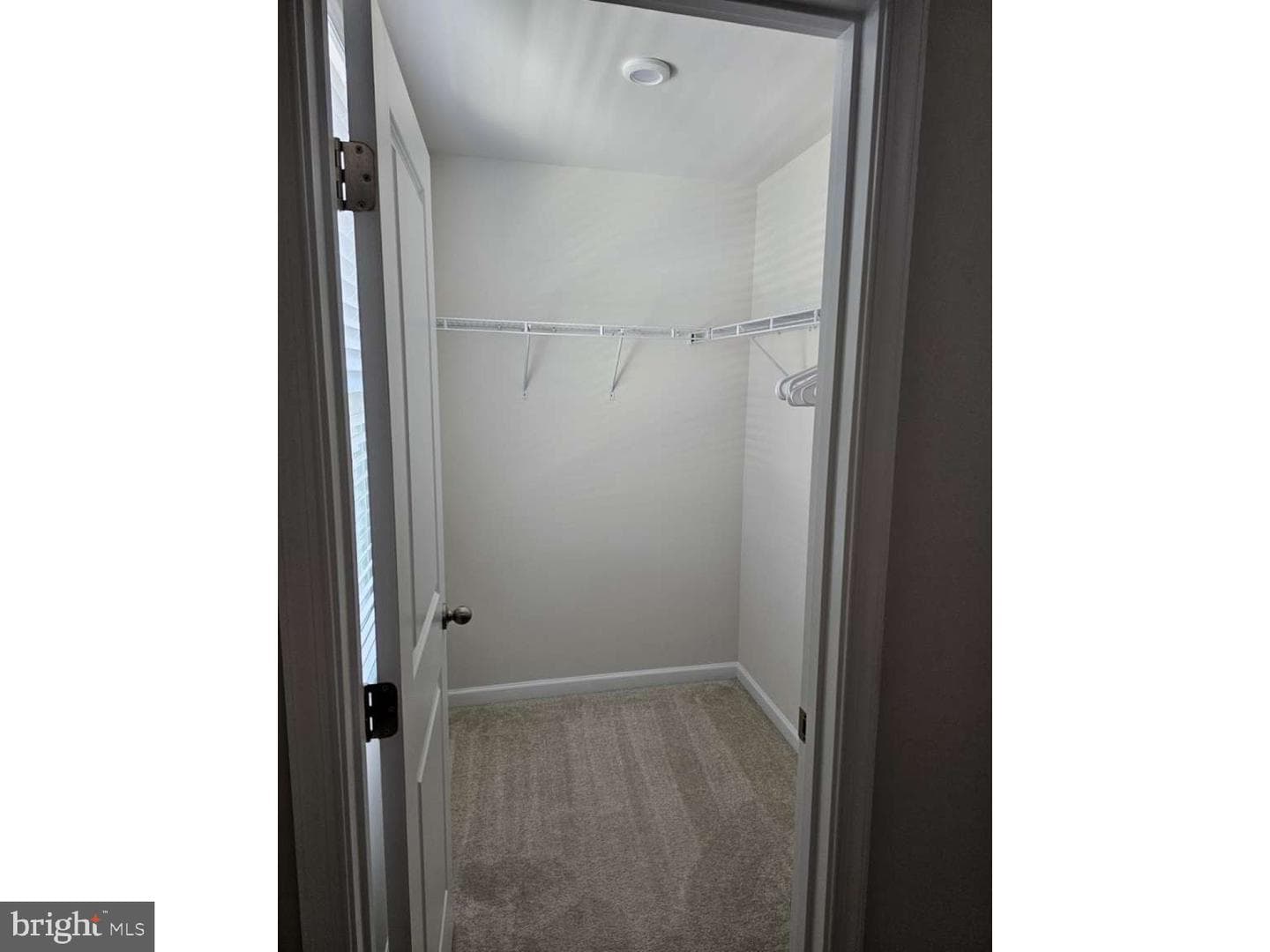 154 Dursley Circle photo 14