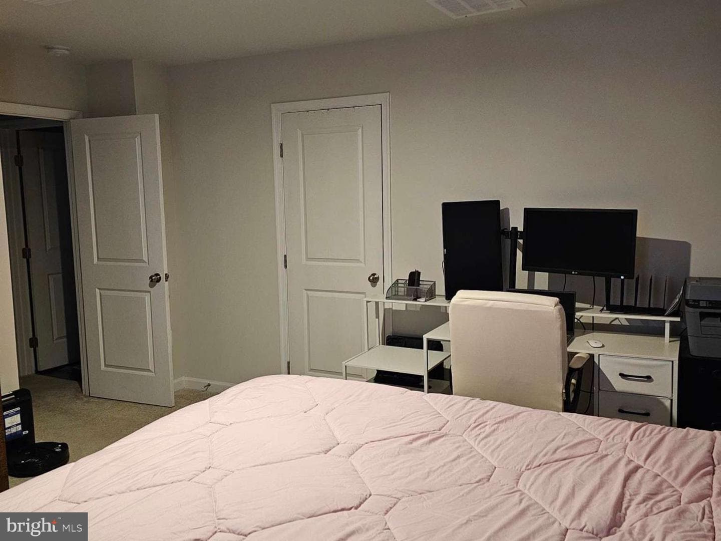 154 Dursley Circle photo 7