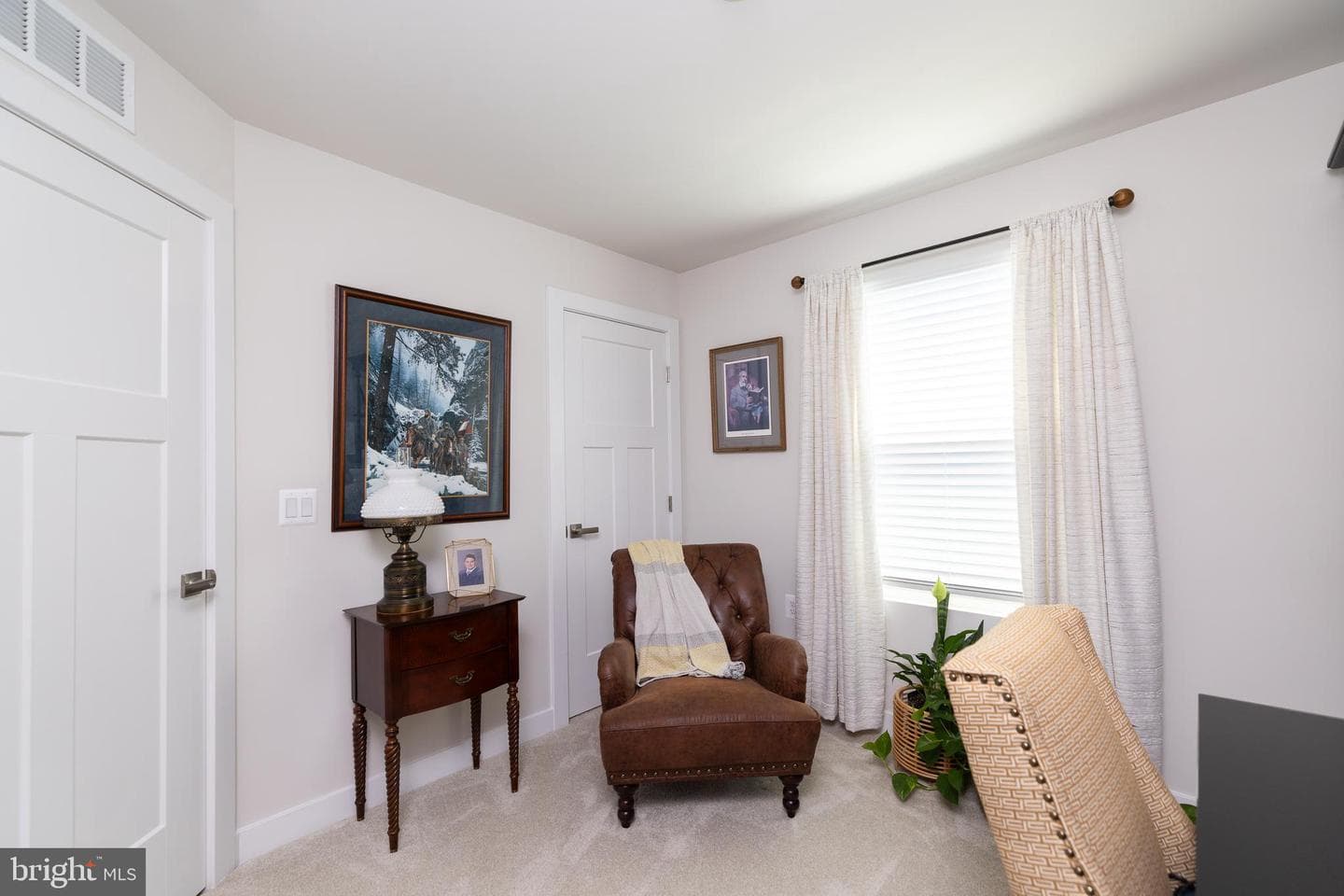 120 Gabriel Court photo 23