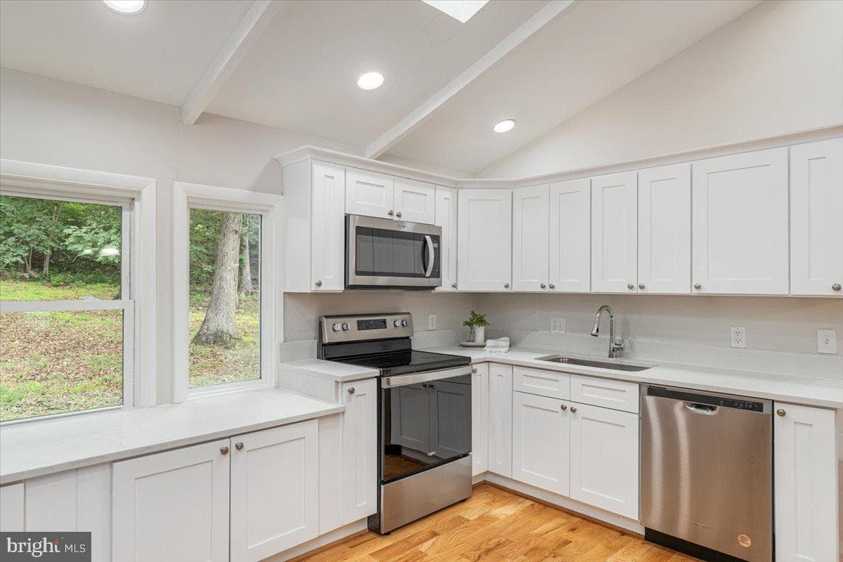 140 Graywolf Trail, Winchester