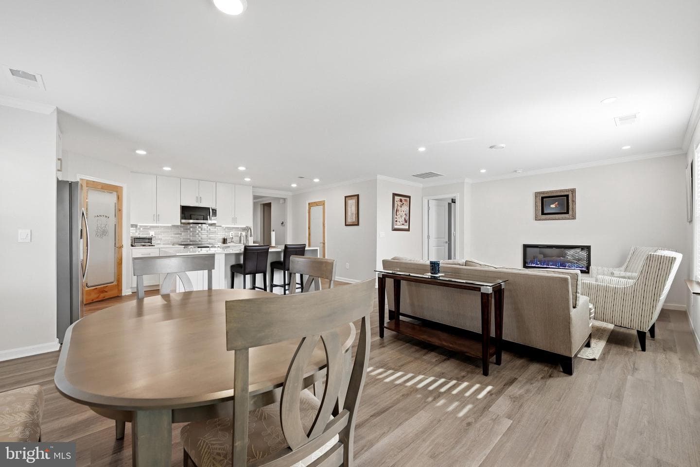 121 Grasmere Street photo 23