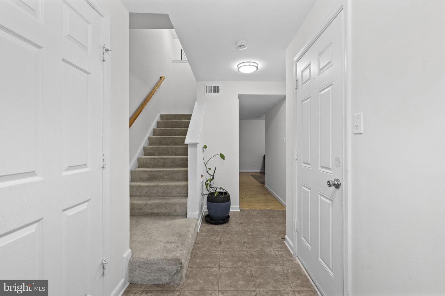 124 Worsham Terrace photo 4