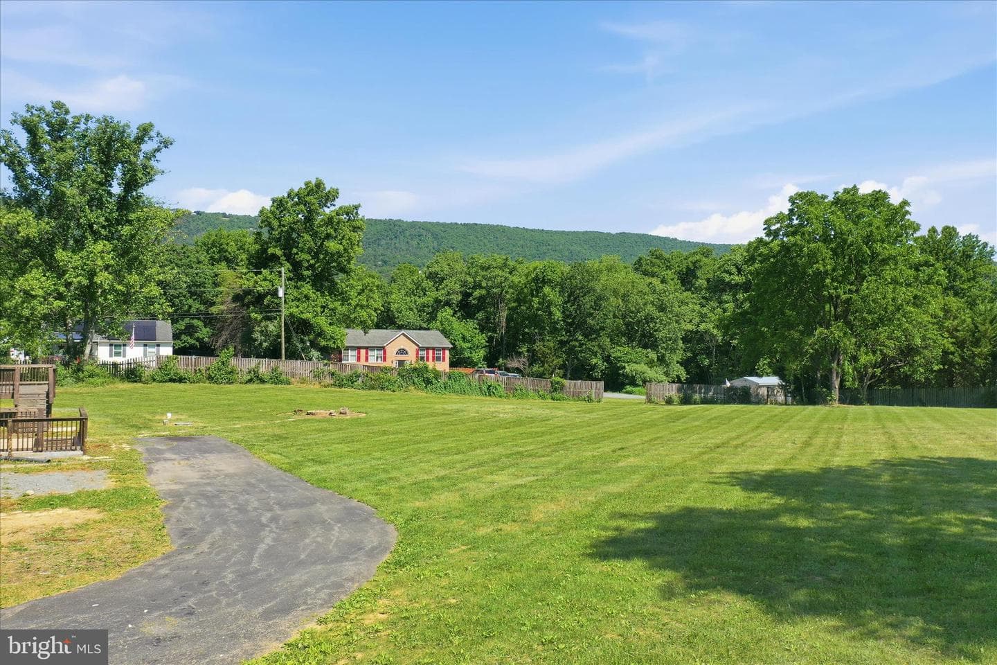 614 Mohawk Trail photo 59