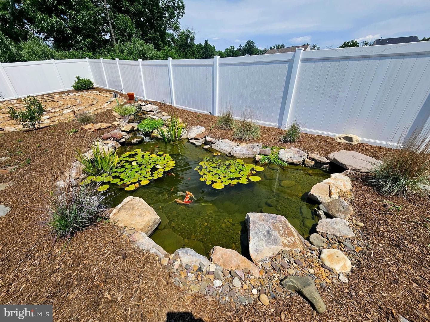 106 Bradley Ct photo 7