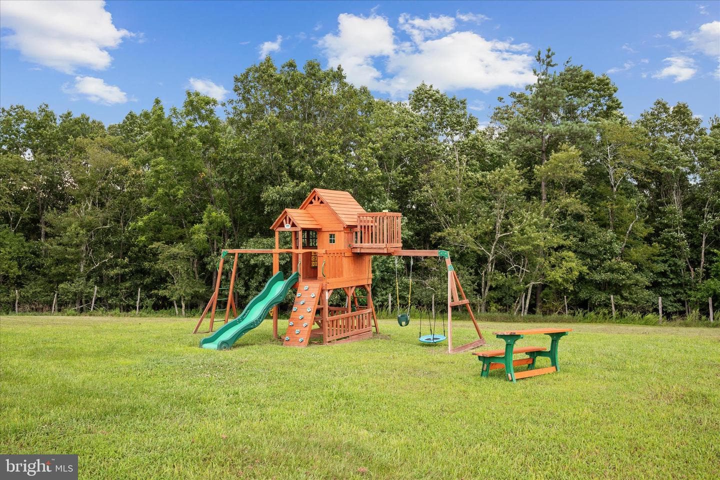 886 Middle Fork Road photo 60
