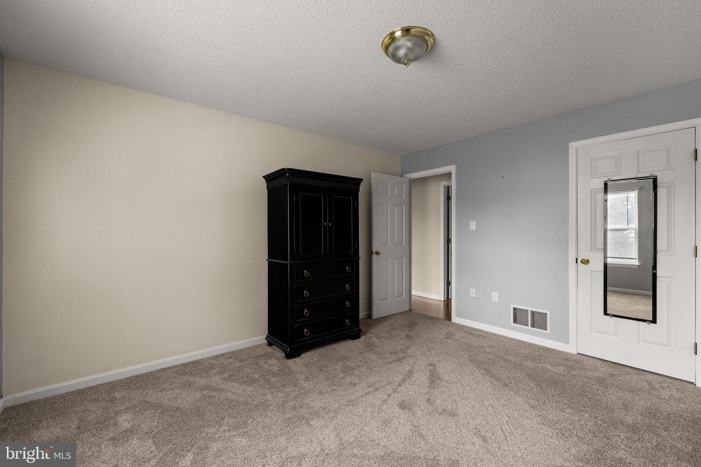 103 Elaine Drive photo 15
