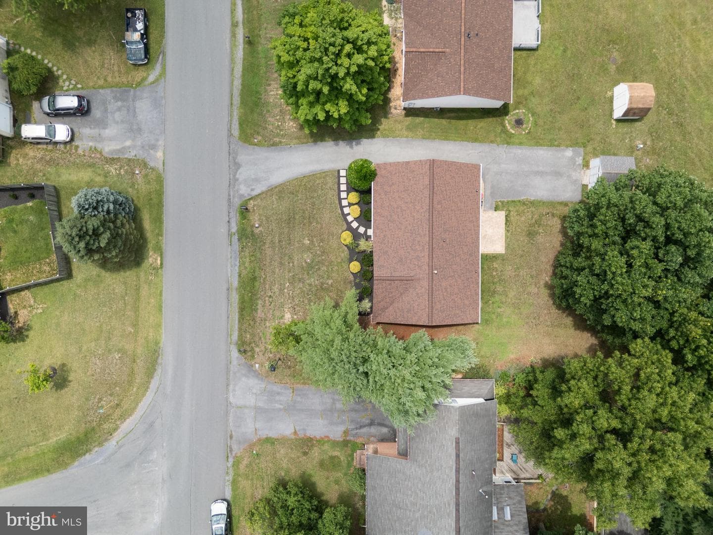 103 Elaine Drive photo 31