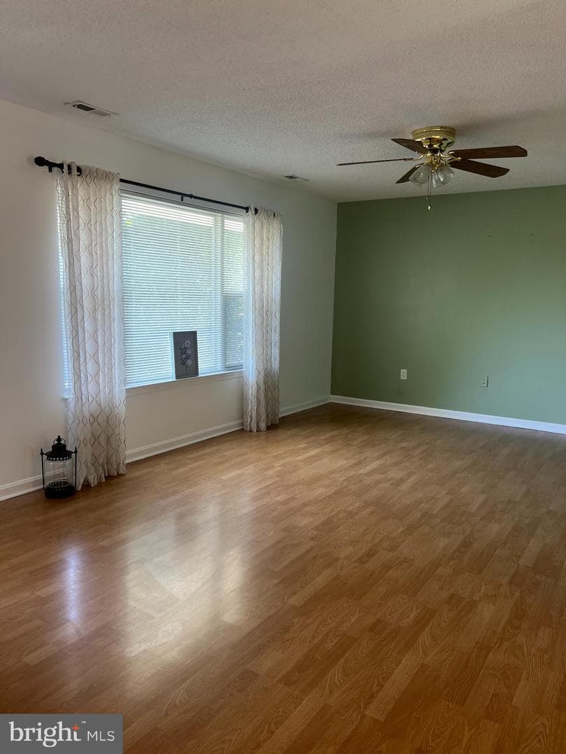 103 Elaine Drive photo 8