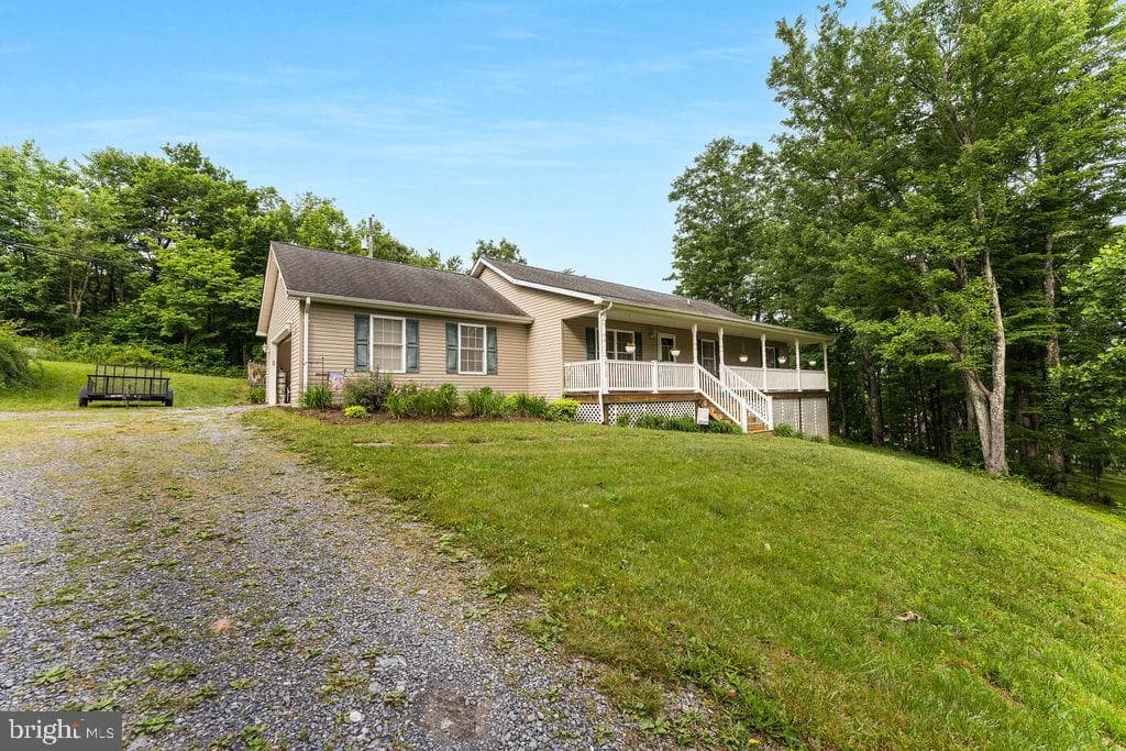 8160 Northwestern Pike, Gore