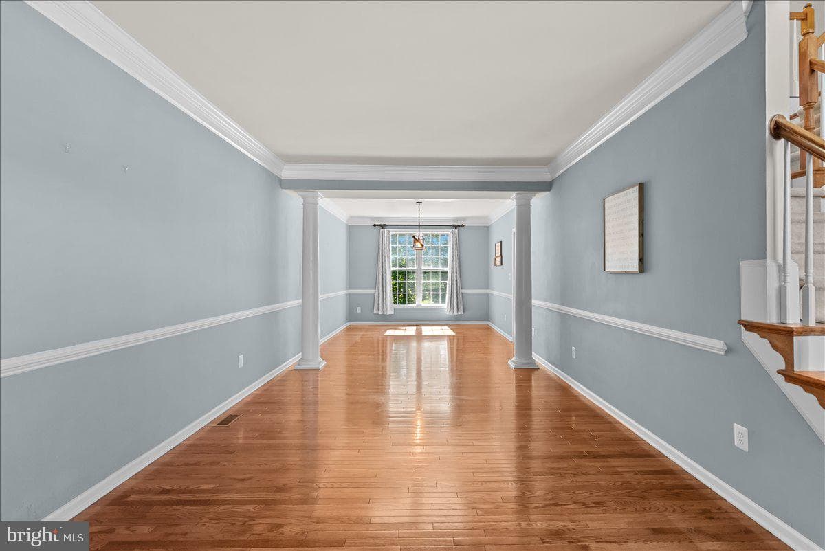 108 Norfolk Court photo 22