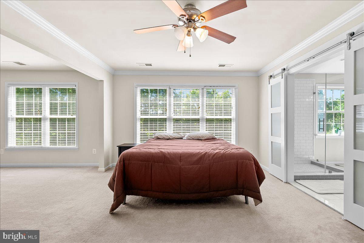 108 Norfolk Court photo 34