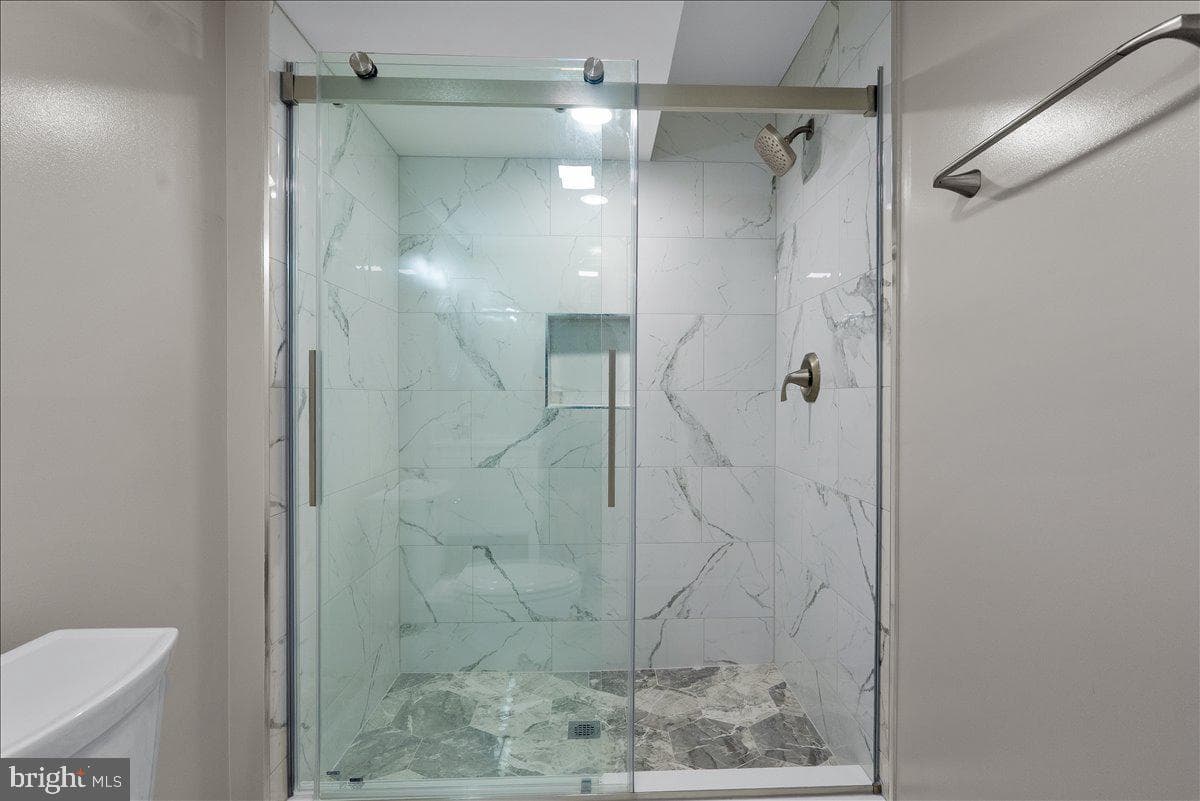 108 Norfolk Court photo 63