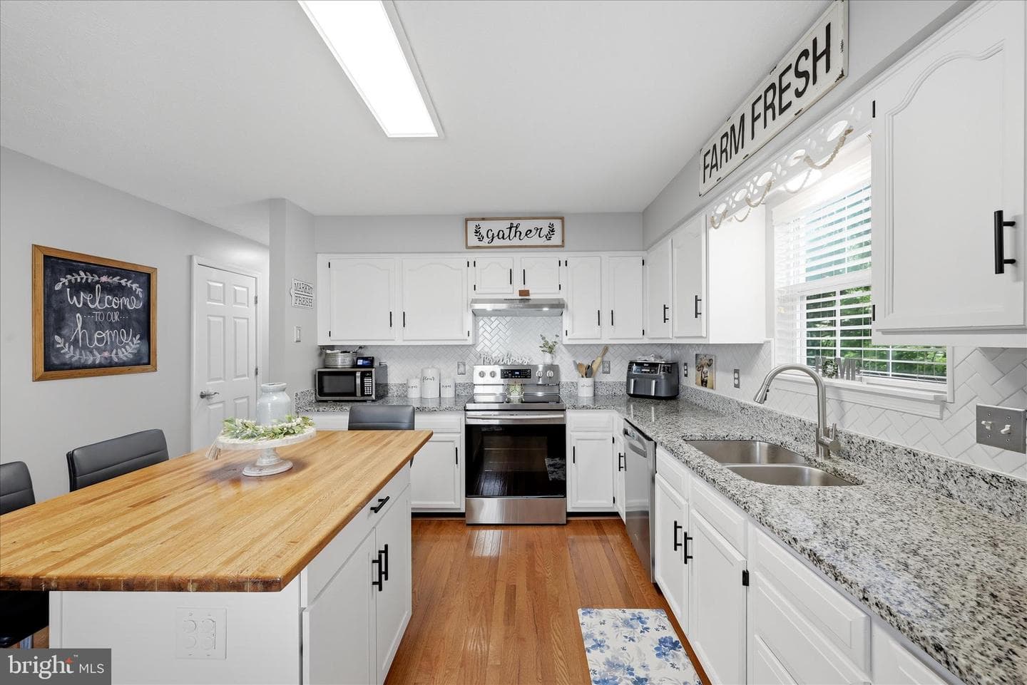 101 Charlton Road photo 14