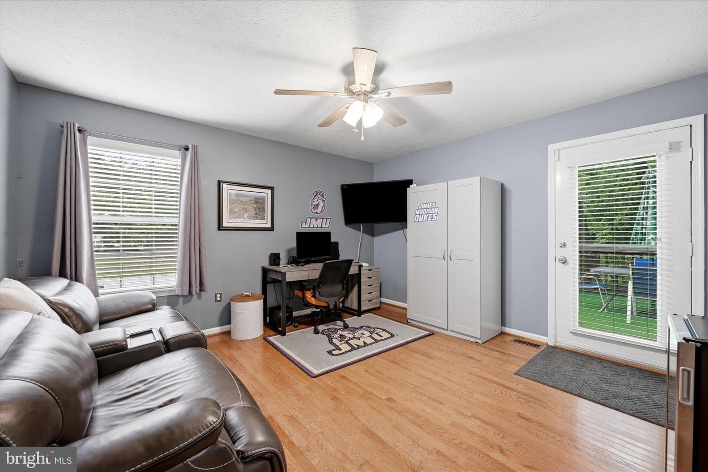 101 Charlton Road photo 18