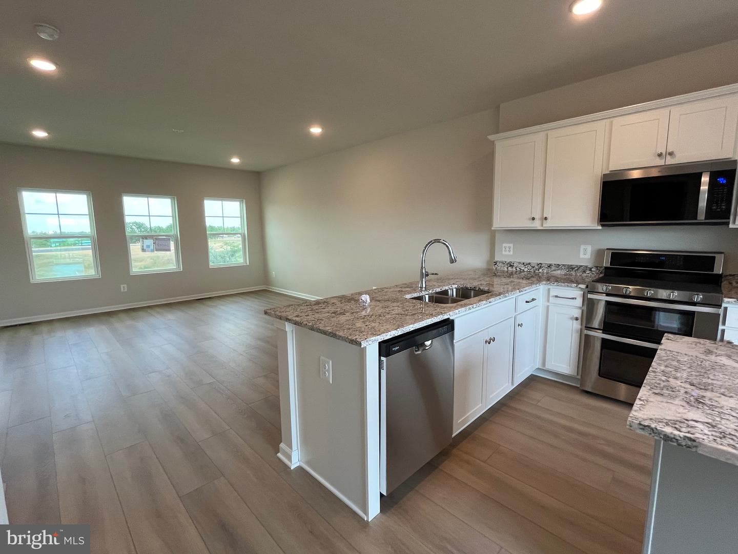 136 Swansong Place photo 8