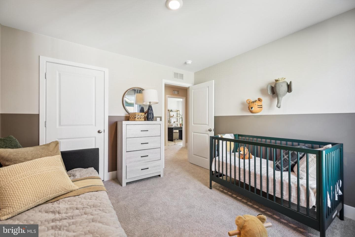 130 Wappinger Terrace photo 29