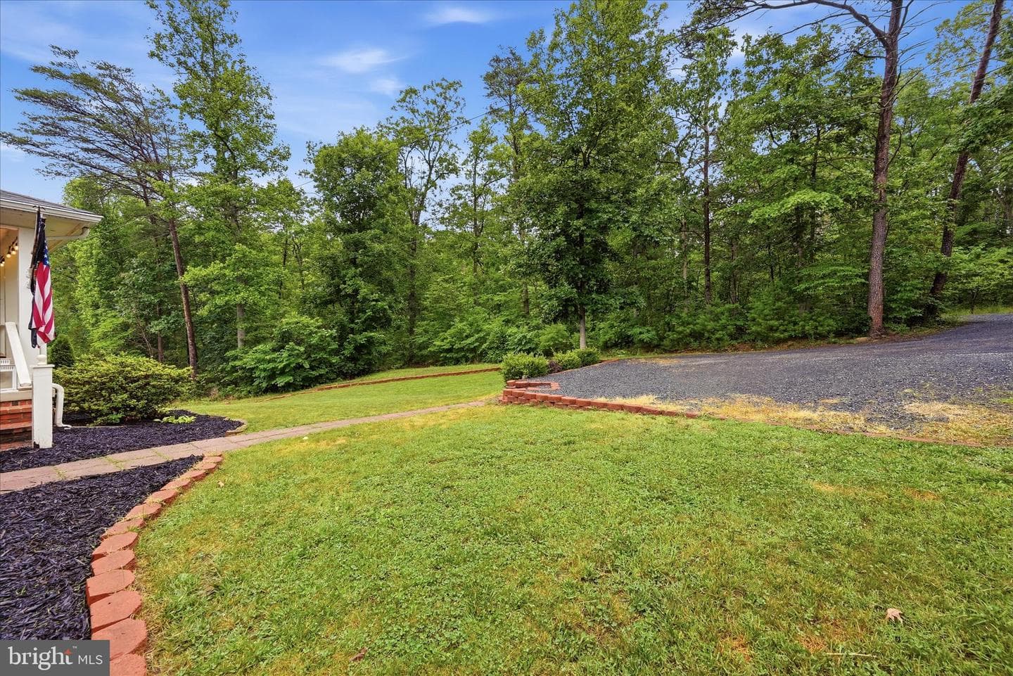 211 Creekview Lane photo 6