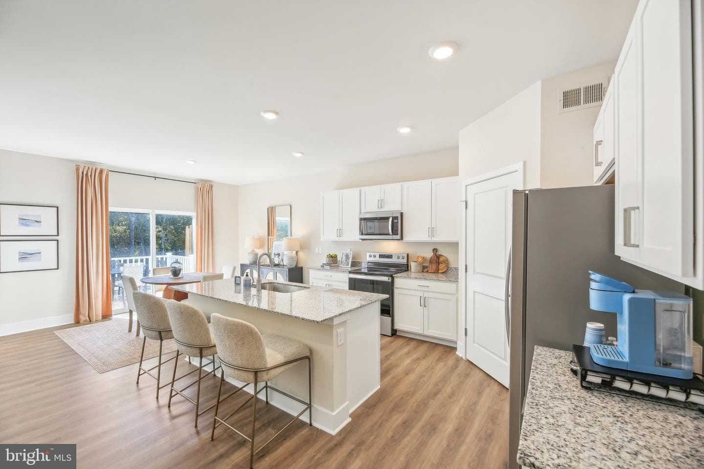 133 Wappinger Terrace photo 8