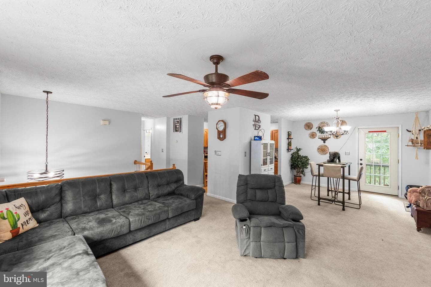 544 Bluebird Trail photo 7