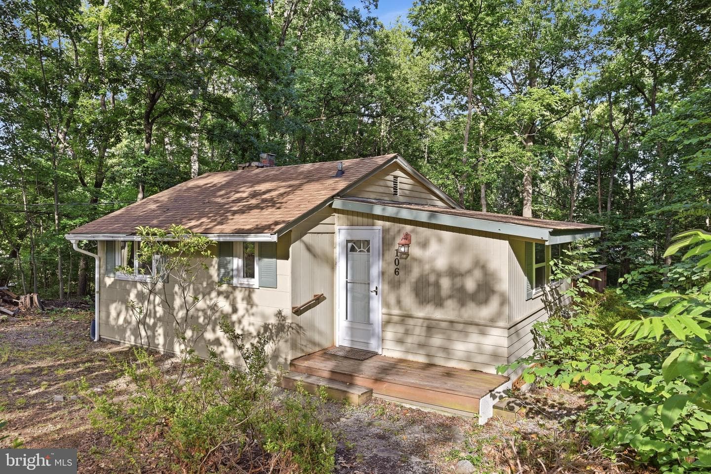 106 Blackfeet Trl, Winchester