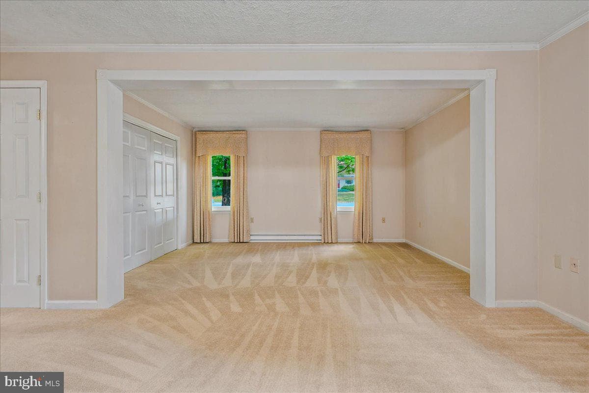 303 Yale Drive photo 42