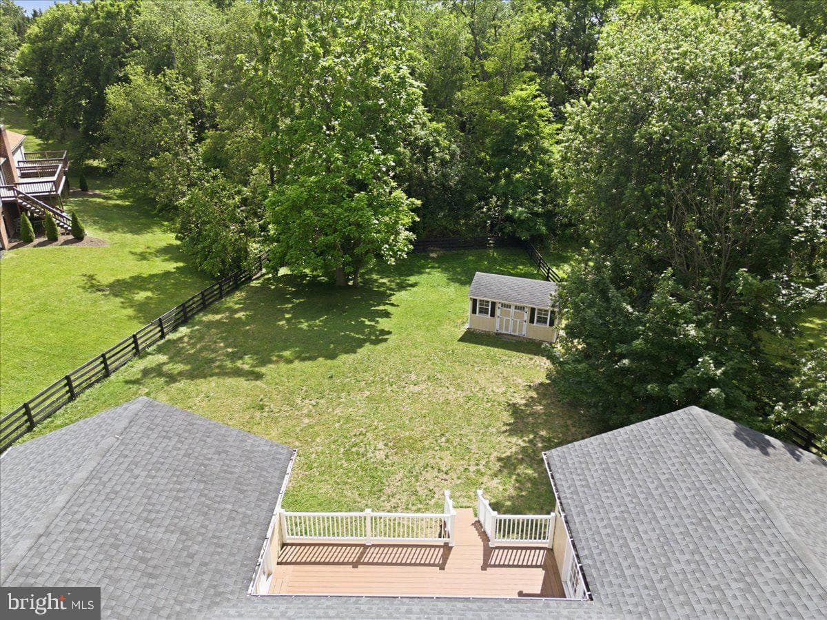 303 Yale Drive photo 50