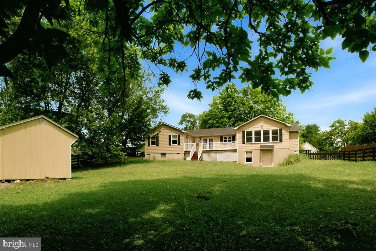 303 Yale Drive photo 56