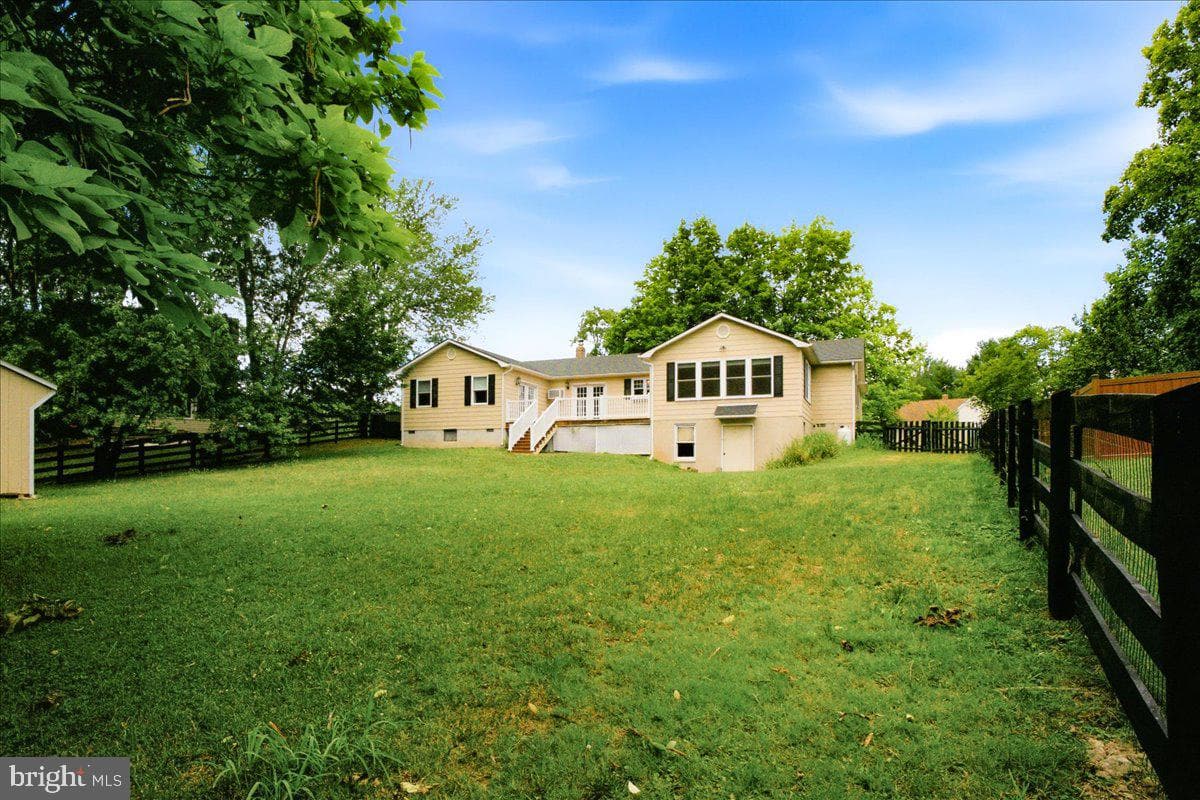 303 Yale Drive photo 58