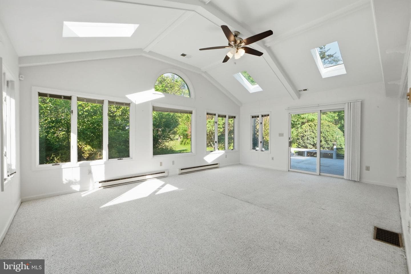 2285 Jones Road photo 16