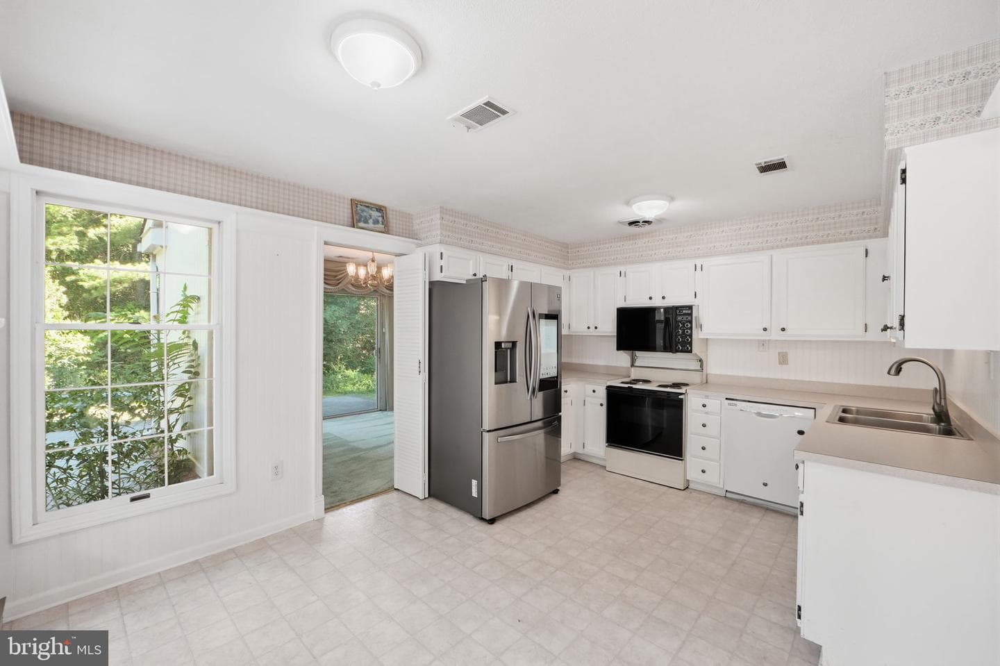 2285 Jones Road photo 19