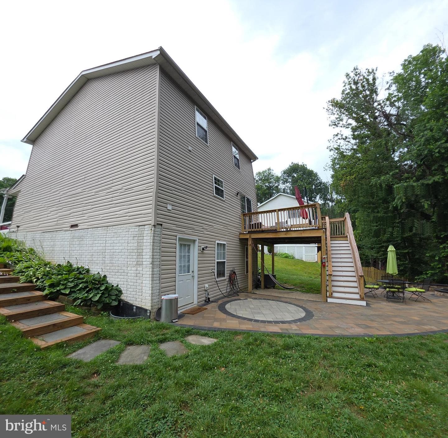 112 Ashley Drive photo 13