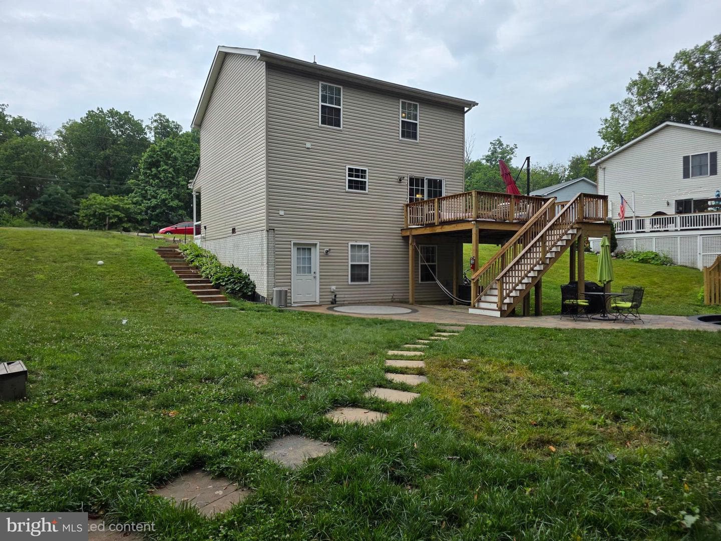 112 Ashley Drive photo 15