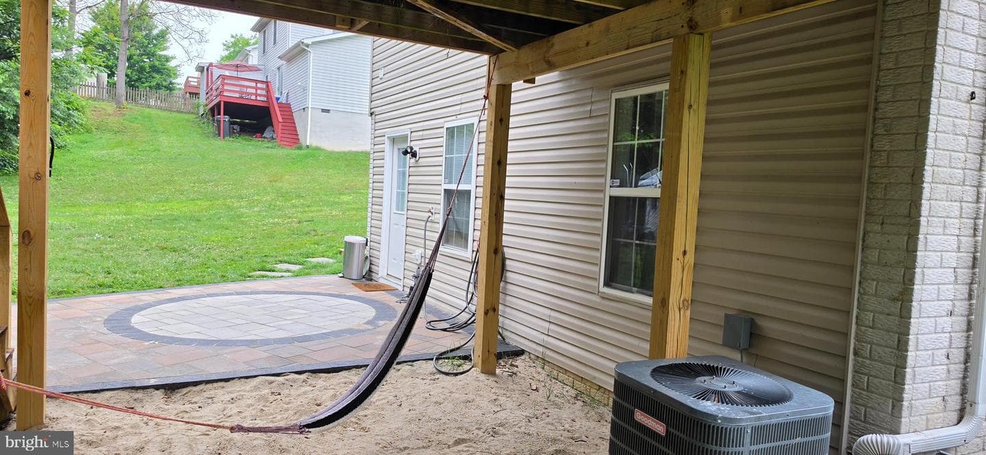 112 Ashley Drive photo 37