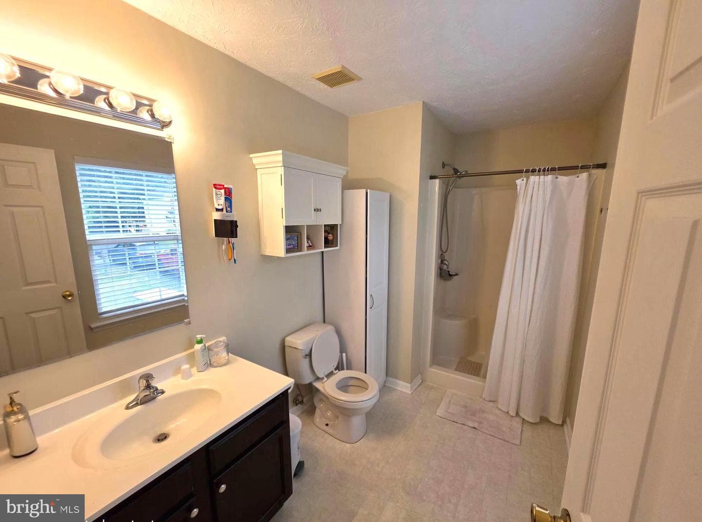 112 Ashley Drive photo 58