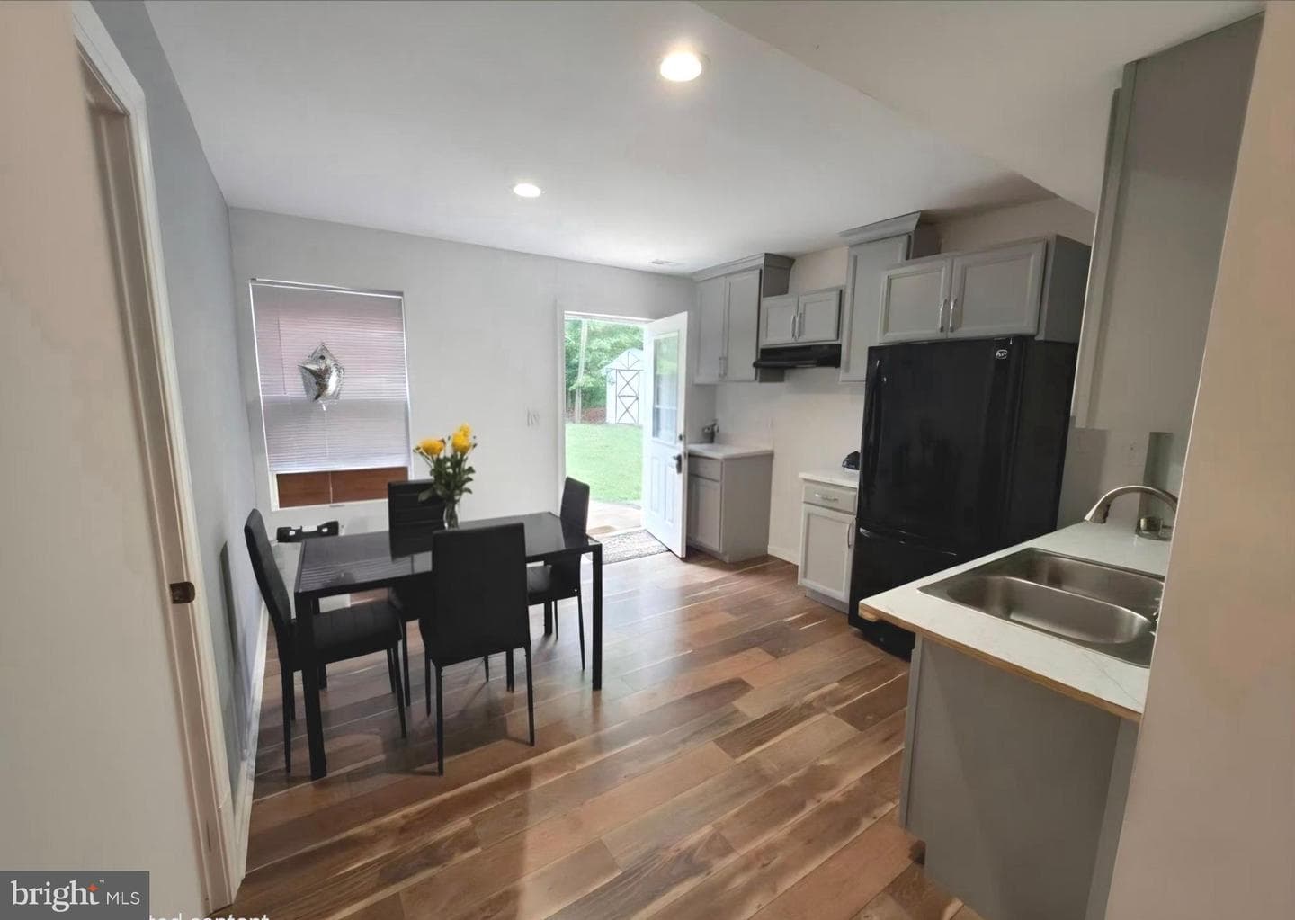 112 Ashley Drive photo 68
