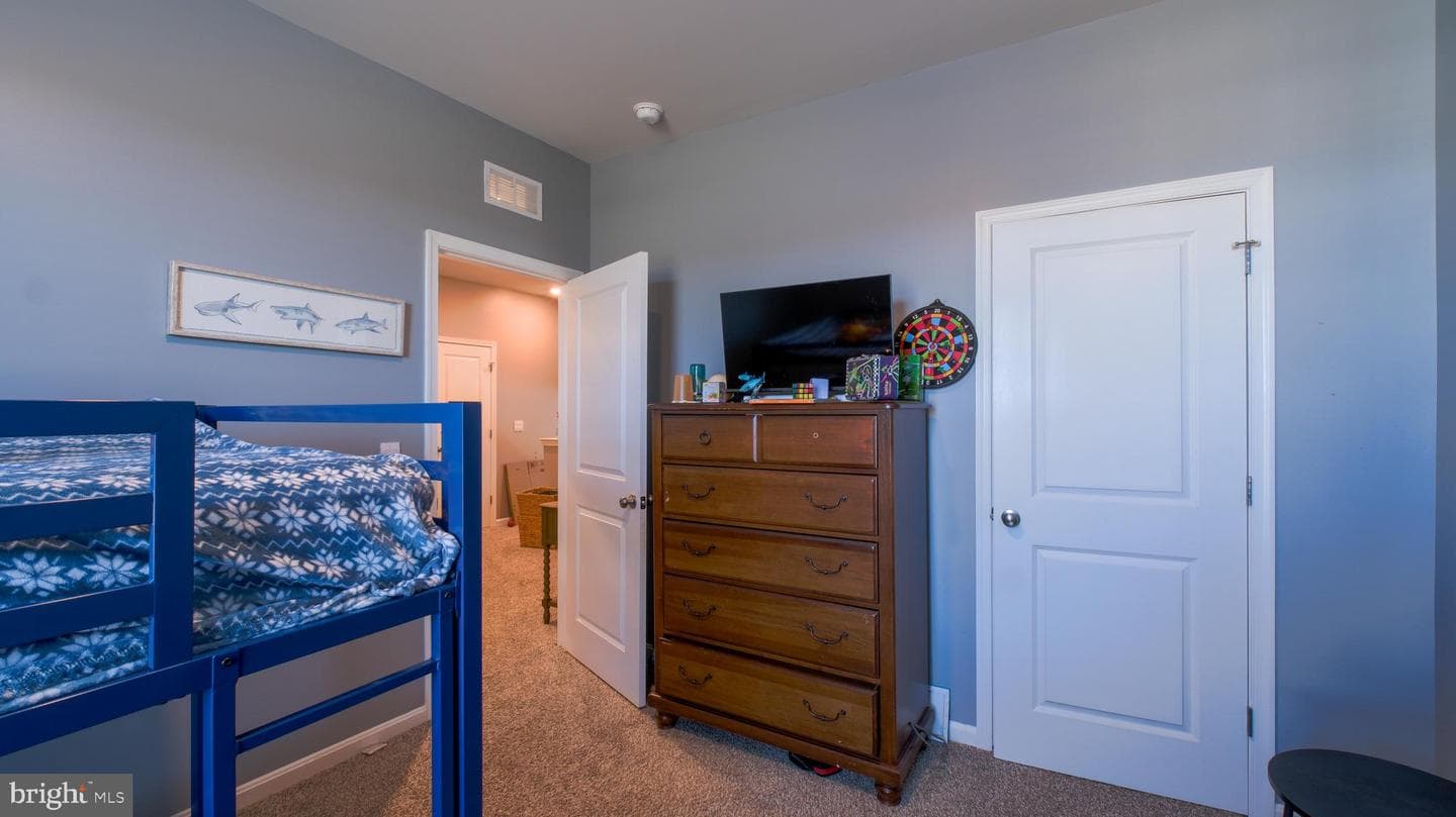 122 Clerkenwell Drive photo 22