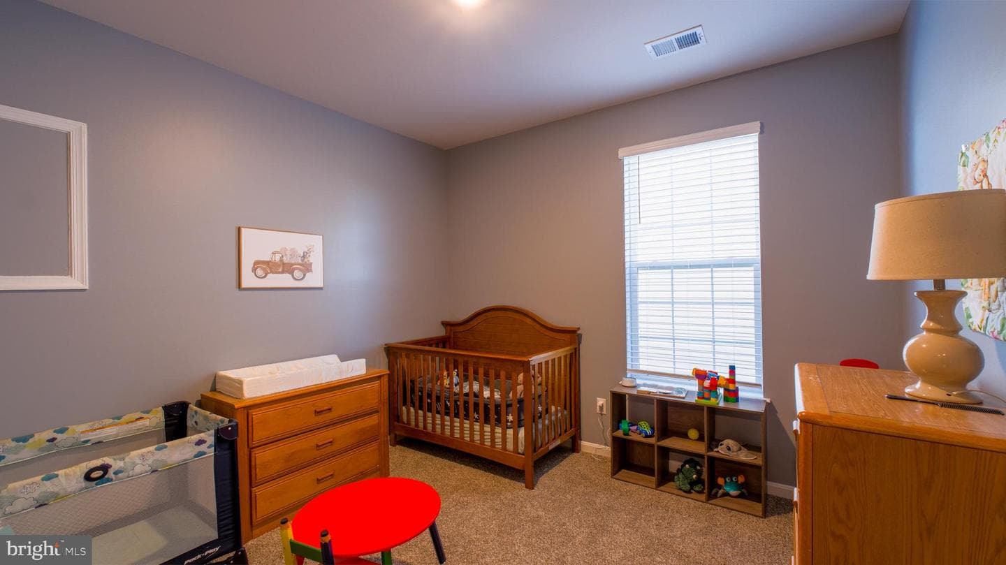 122 Clerkenwell Drive photo 23